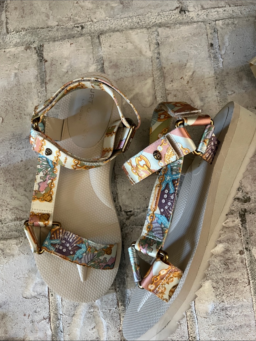 Kurt Geiger Multicolor Baroque Print Platform Sandals euro sz 39